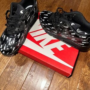 Nike Women’s Air Max Black Shoes